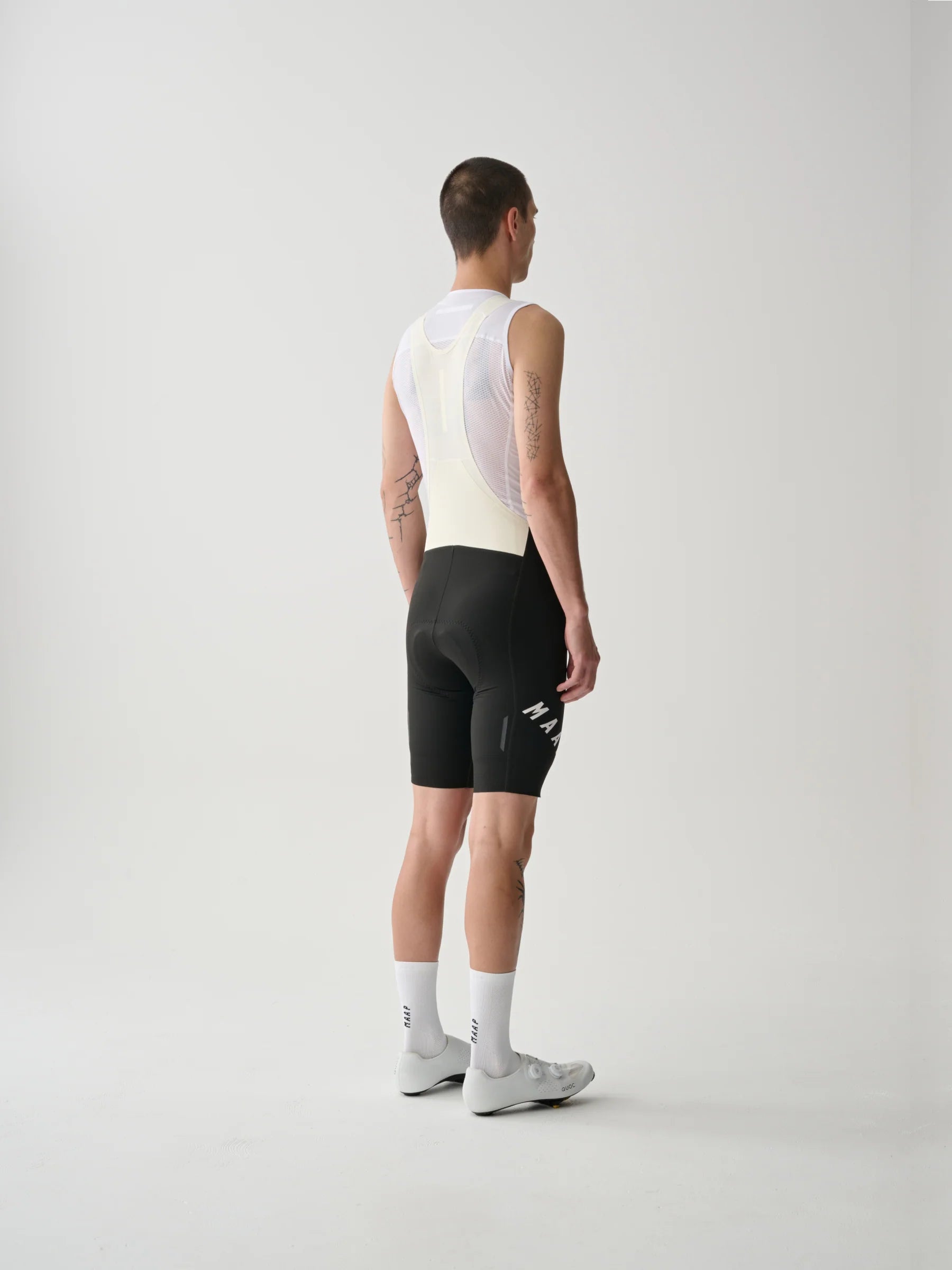 MAAP AEON culotte corto negro