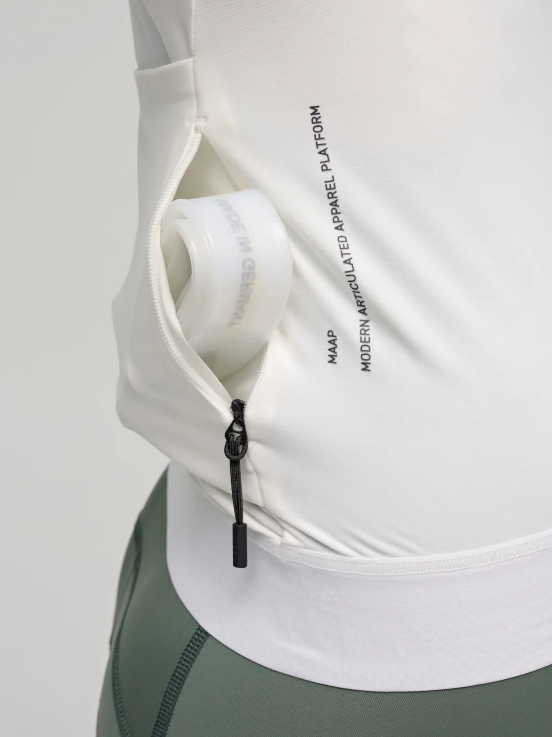 MAAP Langarm-Thermo-Trainingsjersey weiß