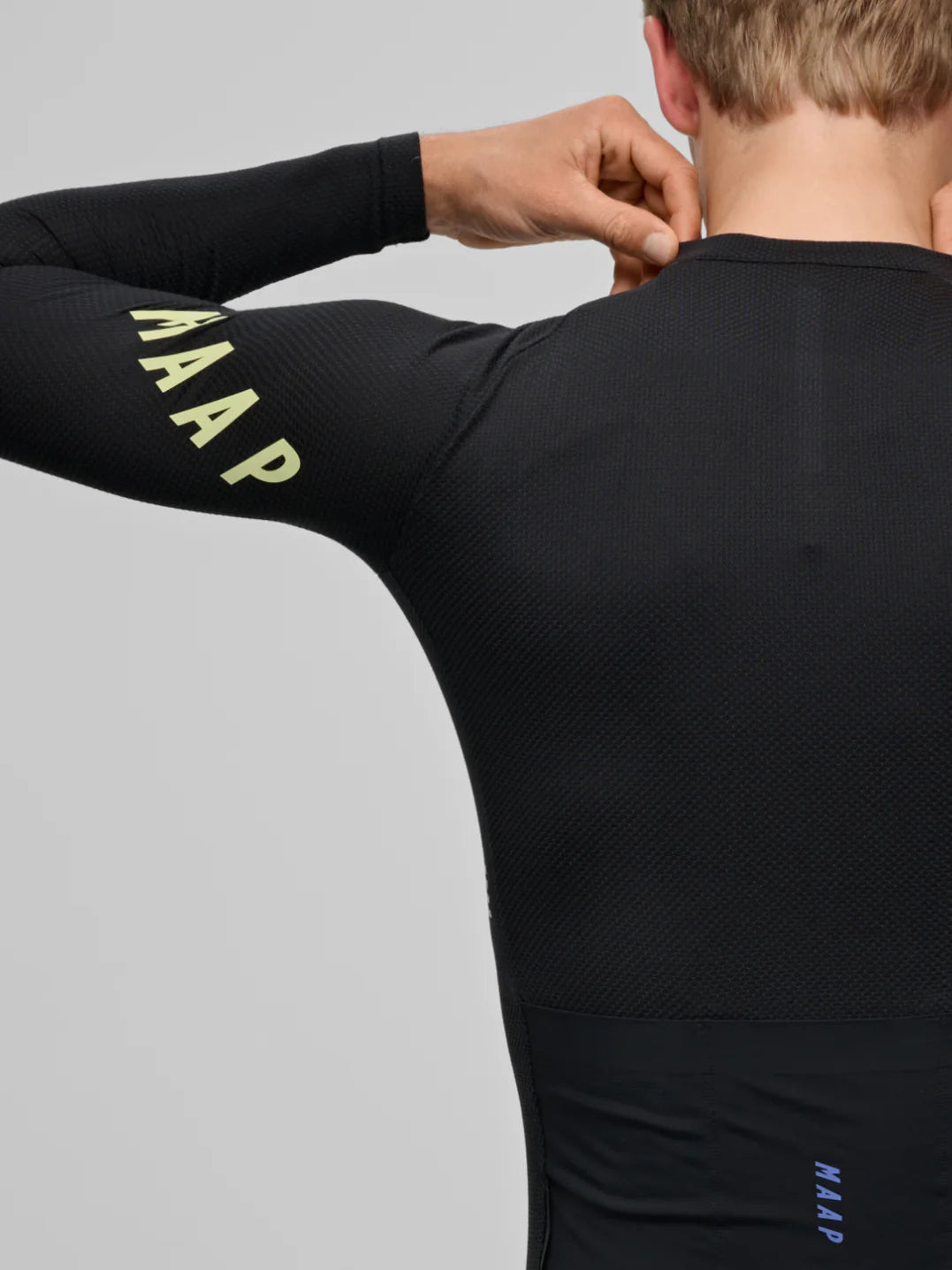 MAAP Apex Aeon Jersey negro