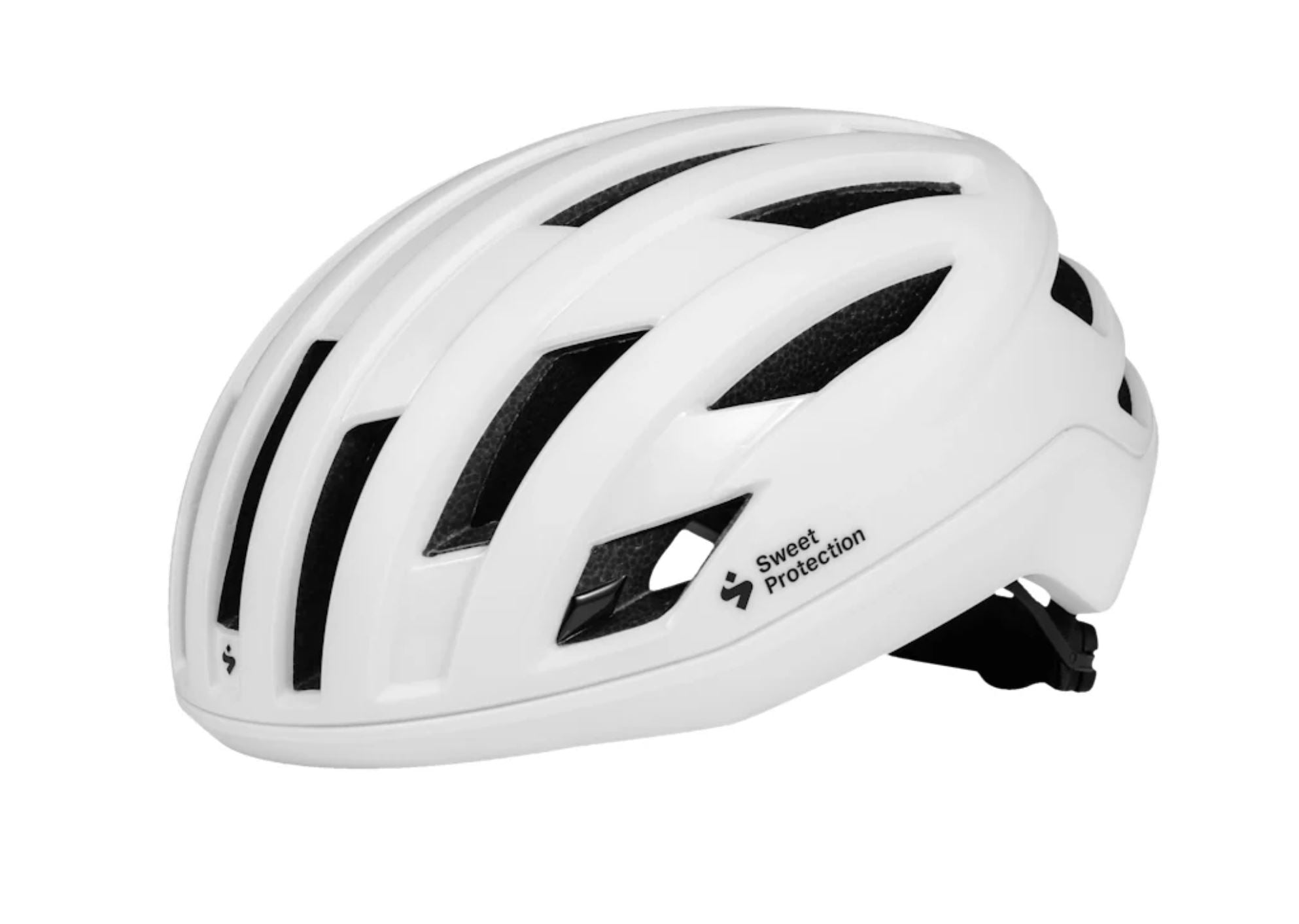 fliegenschutz fahrradhelm Sweet Protection Fluxer Mips leuchtend weißer Fahrradhelm – Velo Mallorca