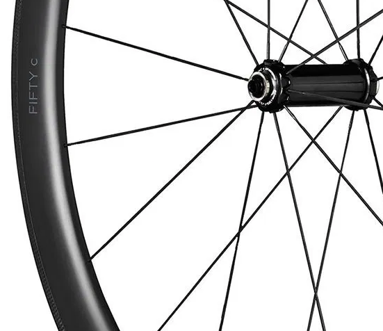 Ruedas Black Inc 50