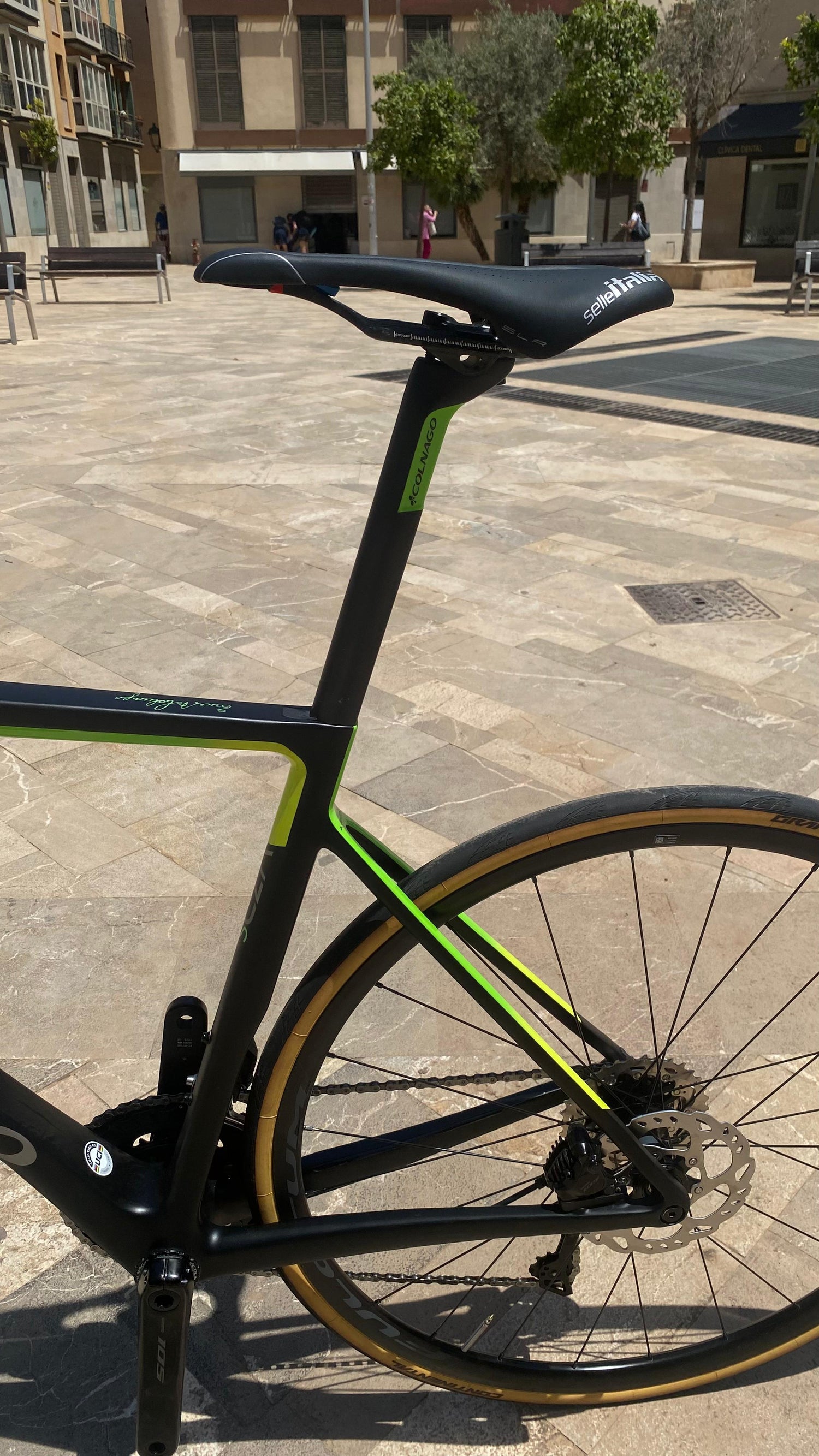 fons rennrad Colnago V3RS schwarz-grünes Rennrad – Velo Mallorca