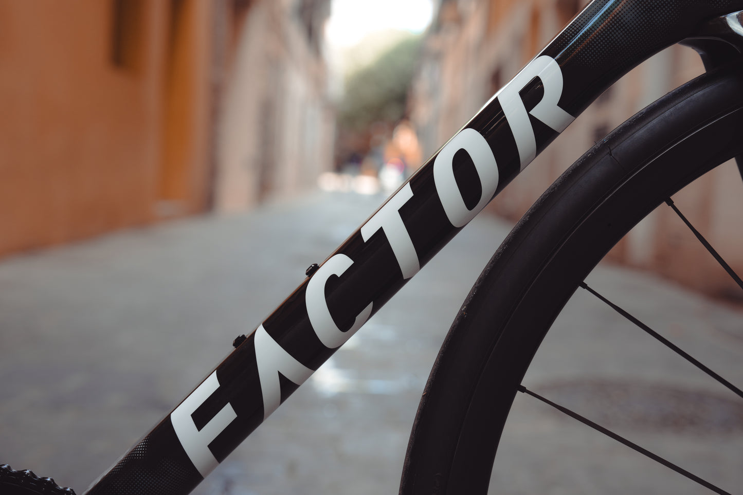 Bicicleta Factor O2 VAM 2023 Storm - Premium pack