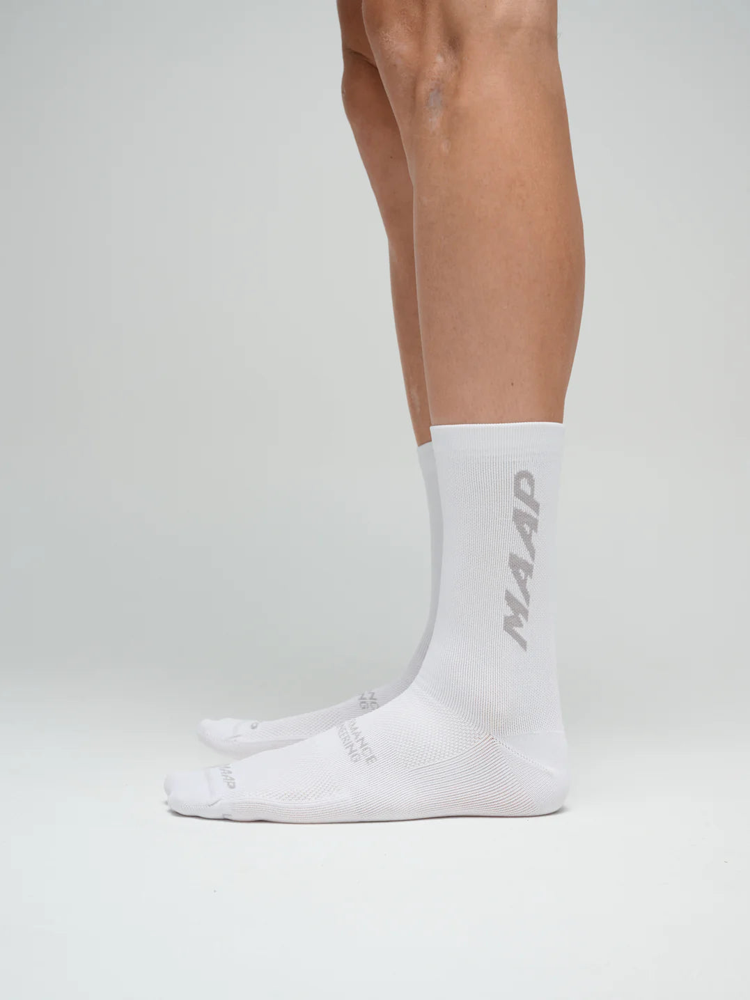 MAAP calcetines Emerge Gris/Blanco