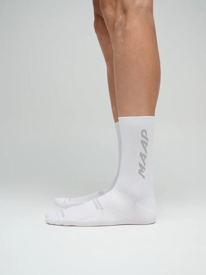 MAAP calcetines Emerge Gris/Blanco