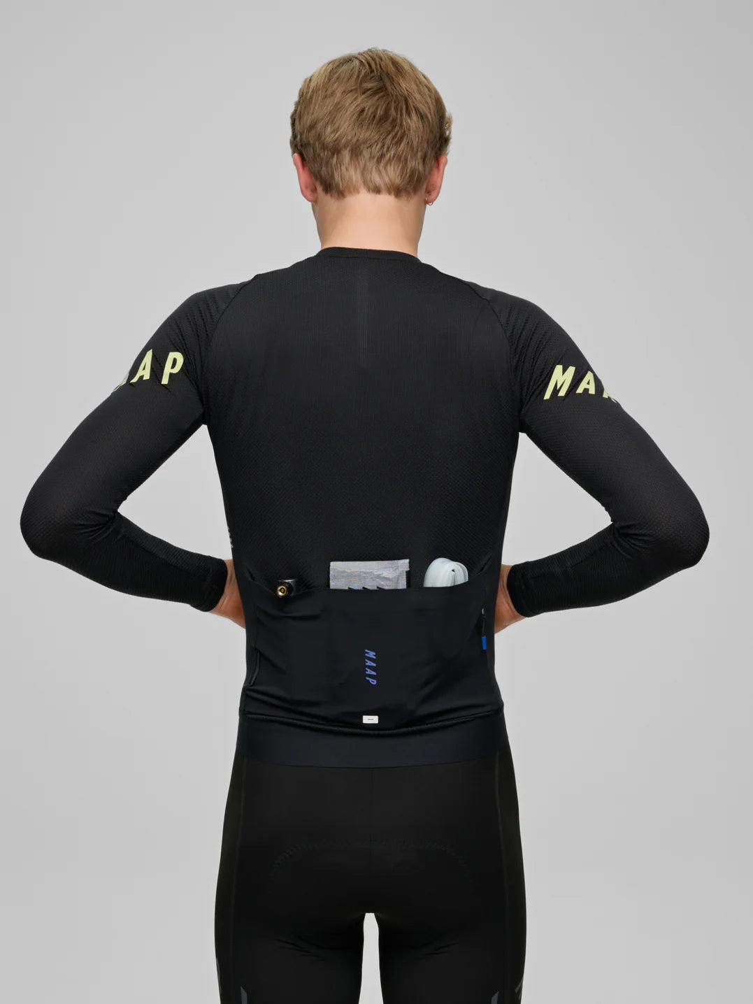 MAAP Apex Aeon Jersey negro