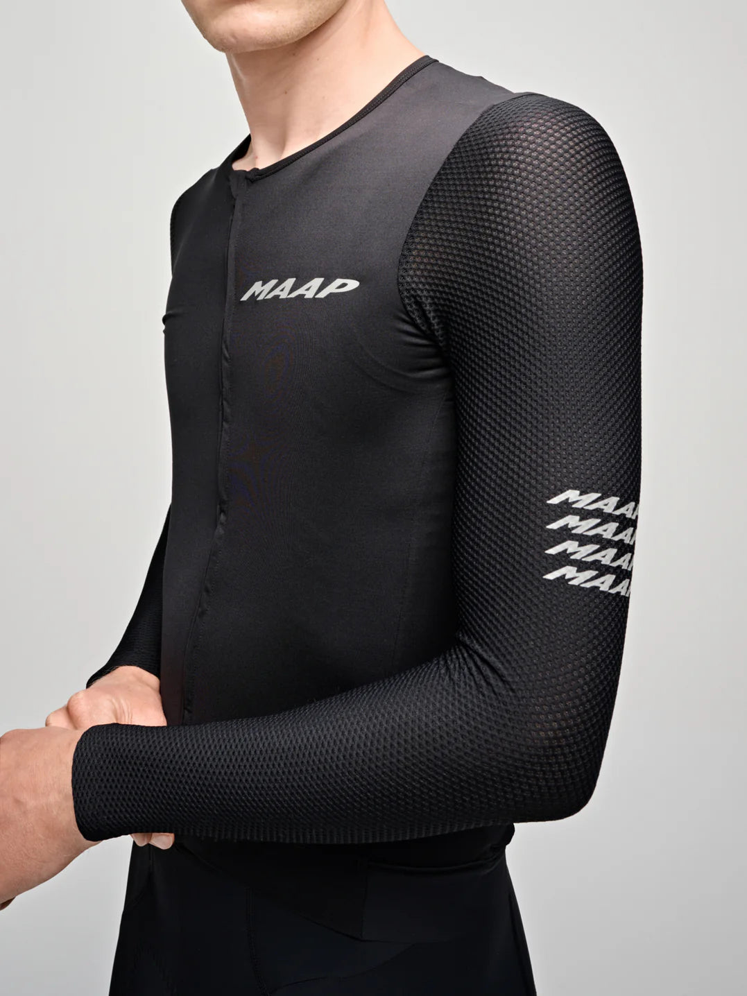 MAAP Emerge Langarmtrikot in Schwarz
