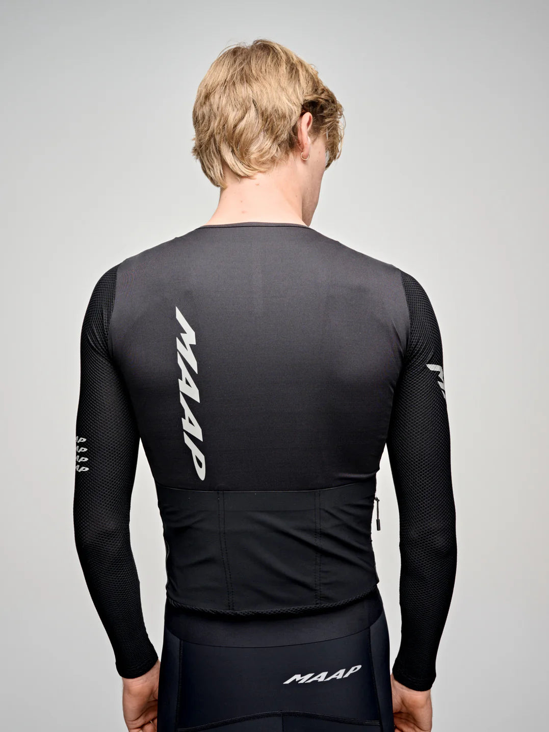 MAAP Emerge Langarmtrikot in Schwarz