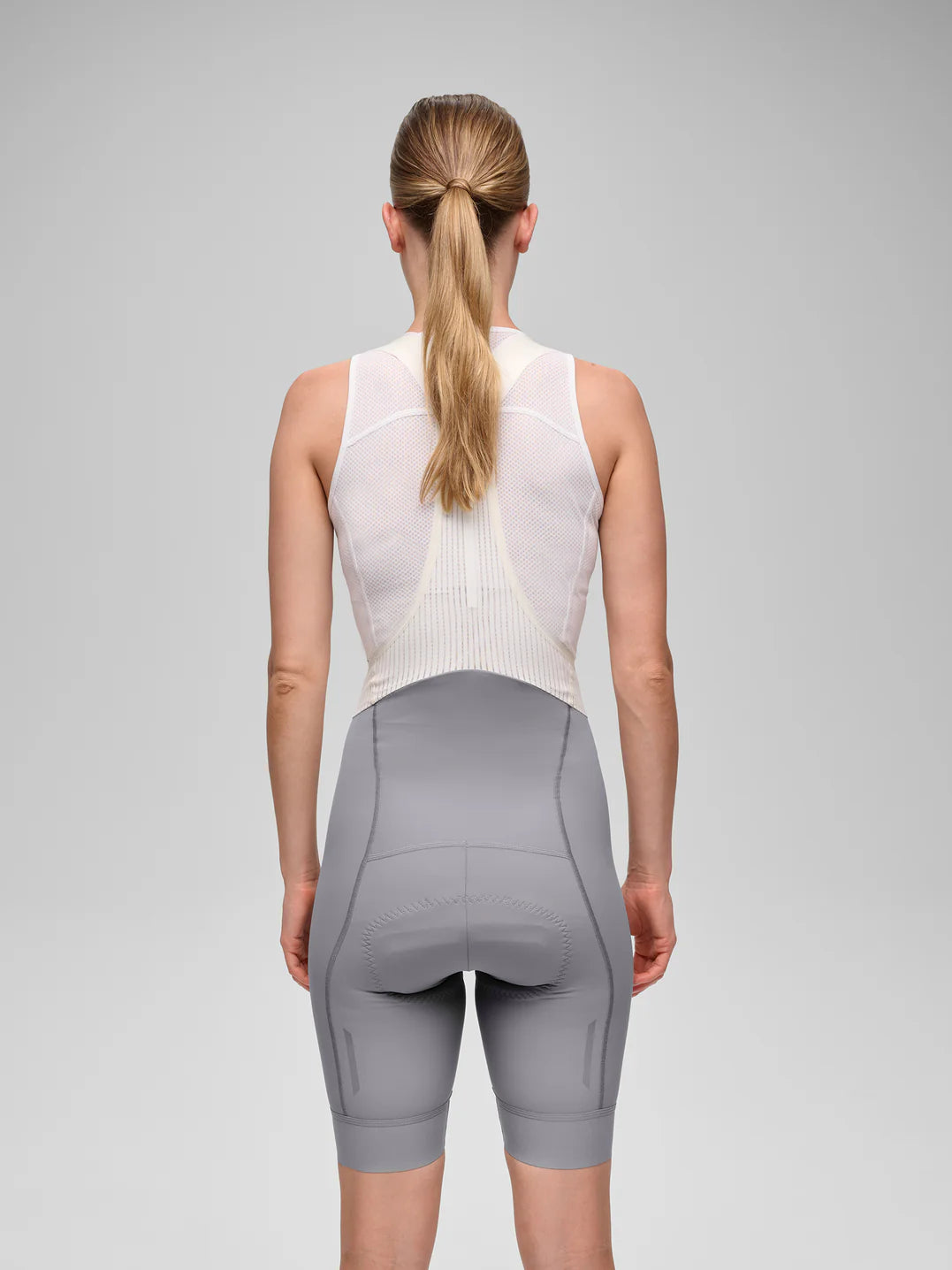 MAAP culotte corte de mujer Team Bib Evo color titanium