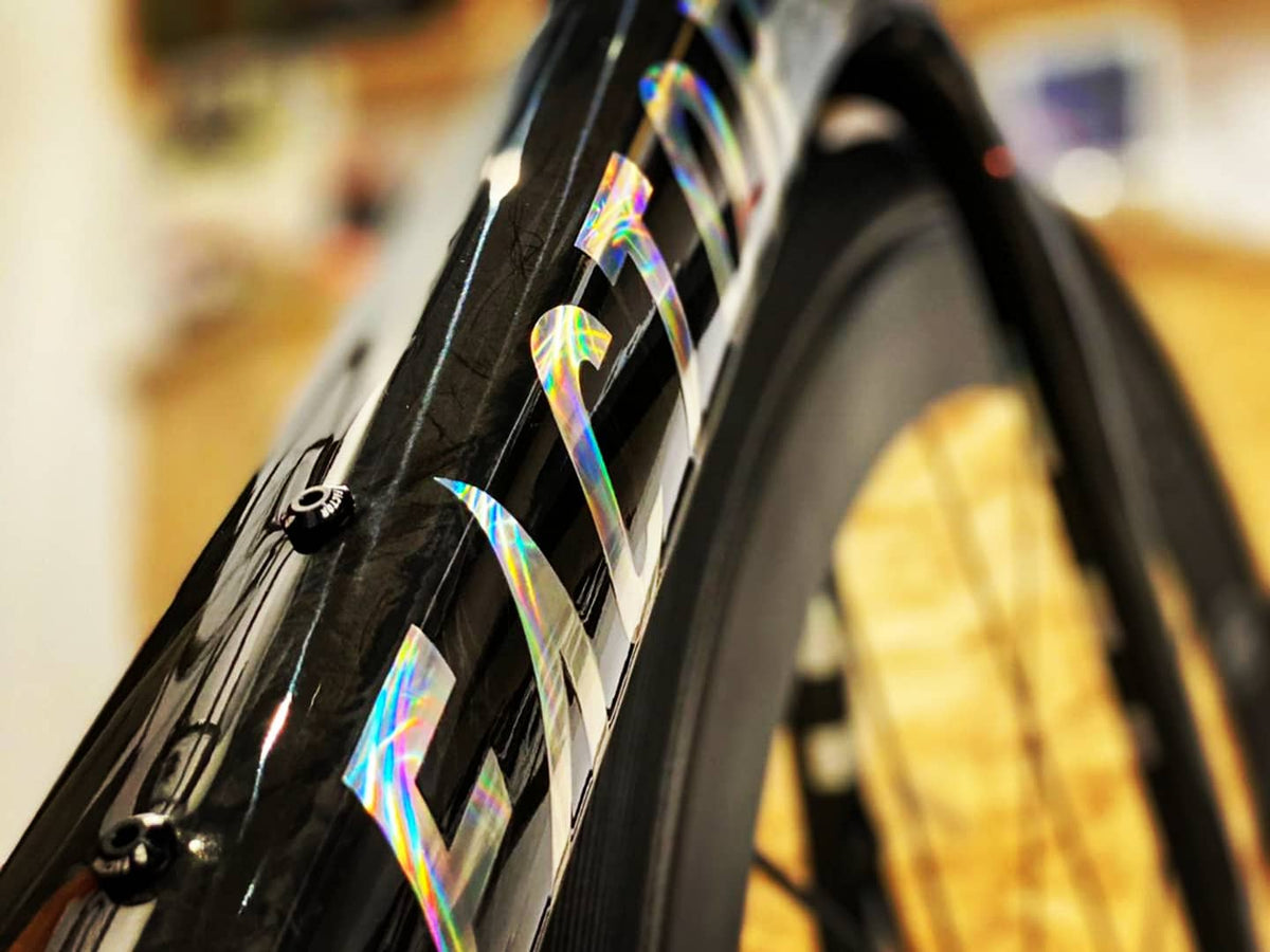 BICICLETA FACTOR O2 VAM CHROME- Premium Pack